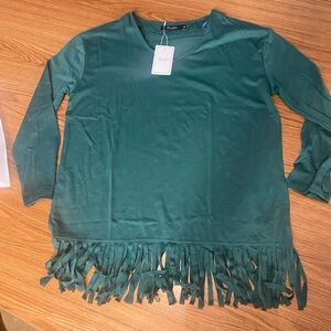 NWT Size Medium Green Fringe Tunic Top Women’s Dressy Shirt